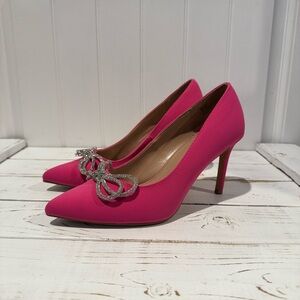 Elegant BCBGeneration Pink Heels with Bow Accent Size 9M